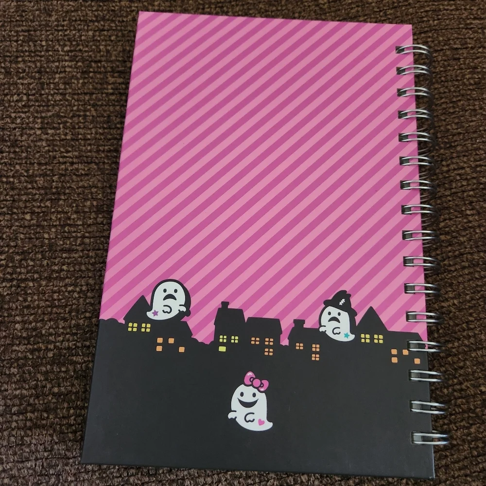 Halloween HELLO KITTY Spiral Notebook New